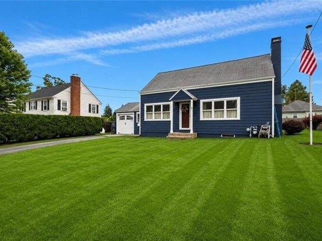 House for sale in Warwick, Rhode Island