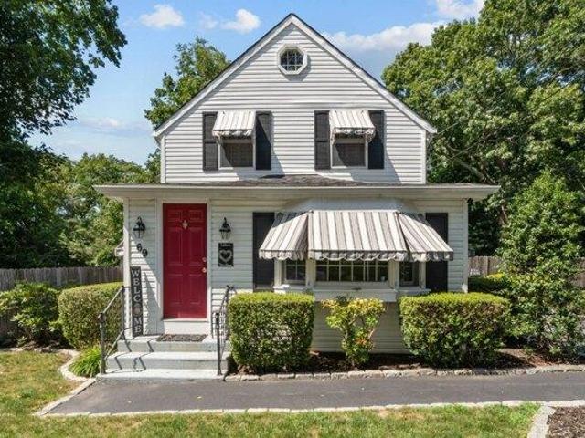 House for sale in Warwick, Rhode Island
