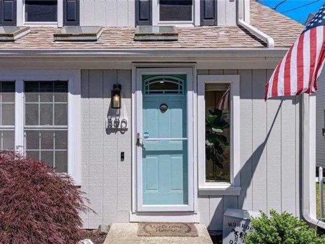 House for sale in Warwick, Rhode Island