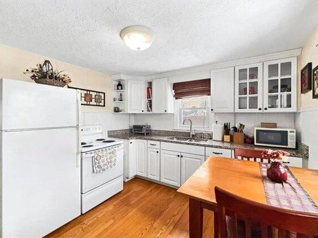 House for sale in Warwick, Rhode Island