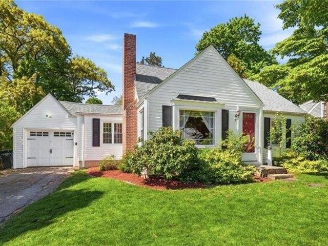 House for sale in Warwick, Rhode Island