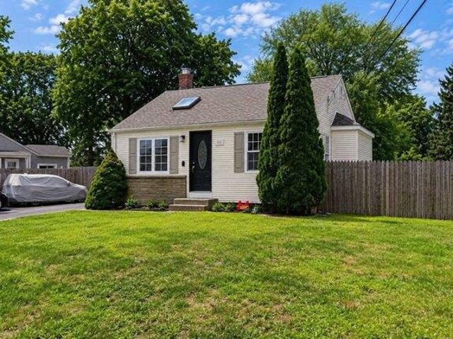 House for sale in Warwick, Rhode Island