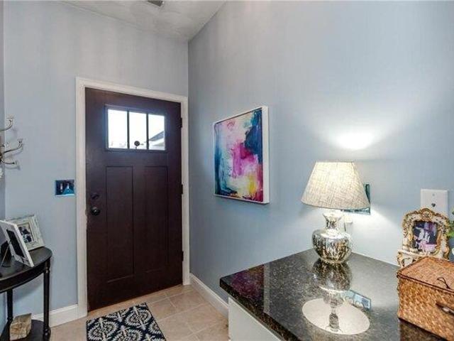 House for sale in Coles, Warwick