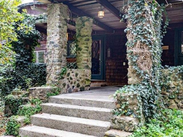 House for sale in Washington, Connecticut