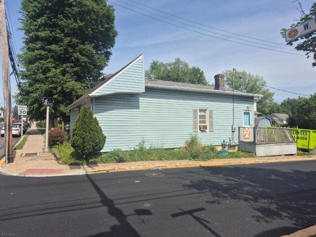 House for sale in Washington, New Jersey