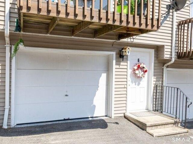 House for sale in Waterbury, Connecticut