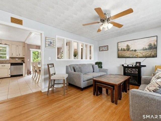 House for sale in Waterbury, Connecticut