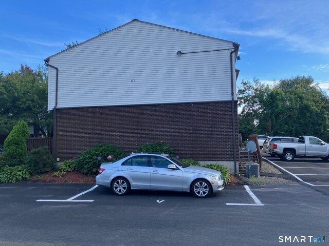 House for sale in East Farms, Waterbury