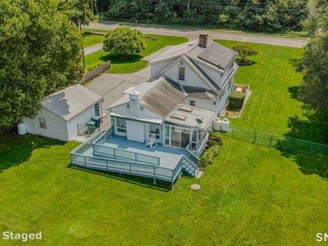 House for sale in Waterford, Connecticut