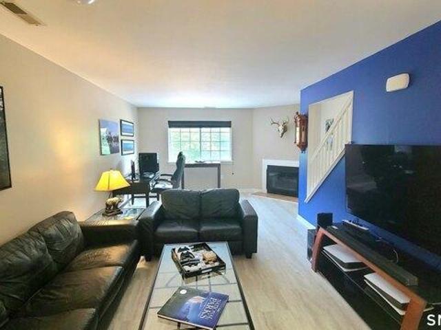 House for sale in Waterford, Connecticut