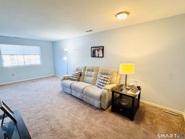 House for sale in Waterford, Connecticut