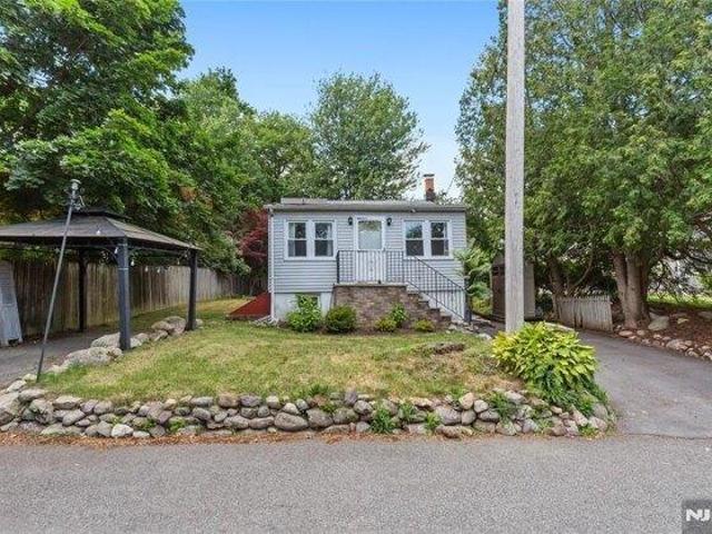House for sale in Passaic, New Jersey