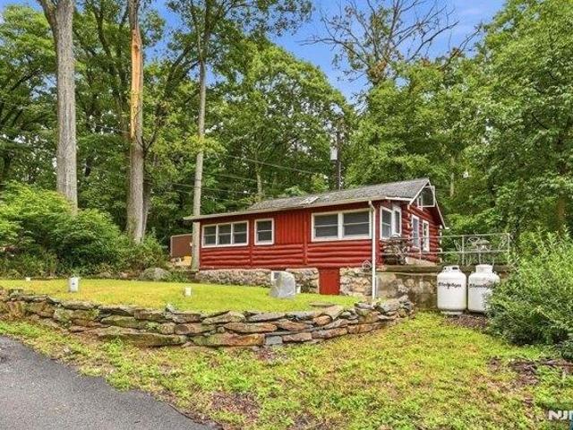 House for sale in Passaic, New Jersey