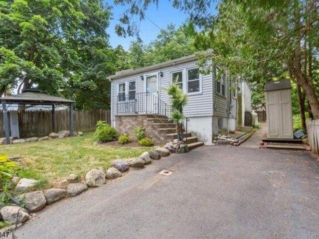House for sale in Passaic, New Jersey