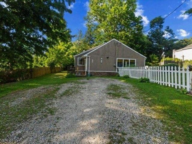 House for sale in Passaic, New Jersey