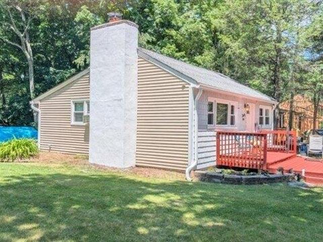 House for sale in Upper Greenwood Lake, West Milford