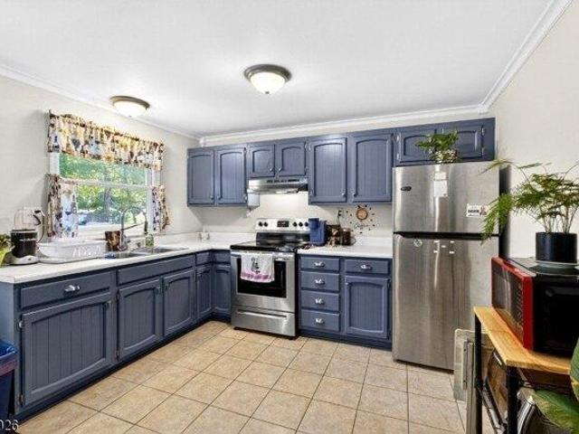 House for sale in Oak Ridge, West Milford