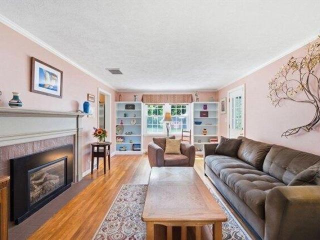 House for sale in Hampden, Massachusetts