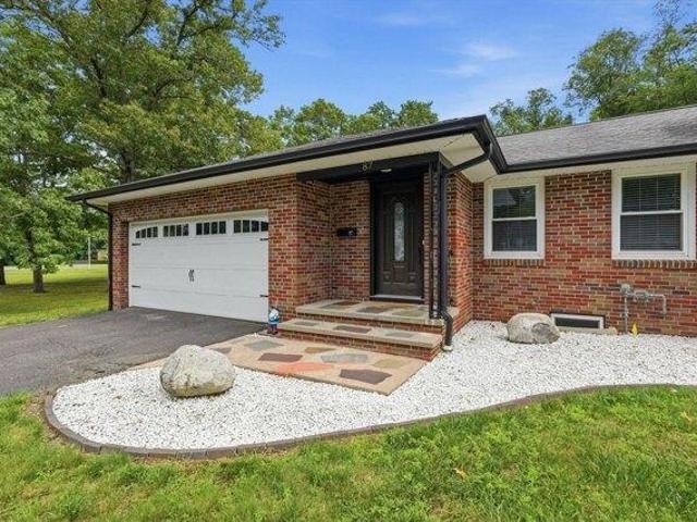 House for sale in Hampden, Massachusetts