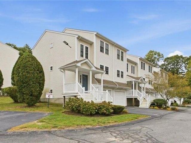 House for sale in West Warwick, Kent County