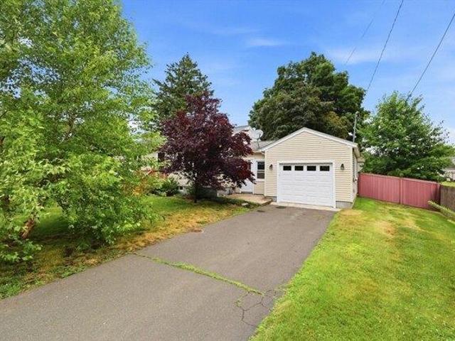 House for sale in Hampden, Massachusetts