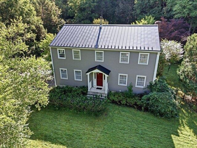 House for sale in Westhampton, Hampshire County