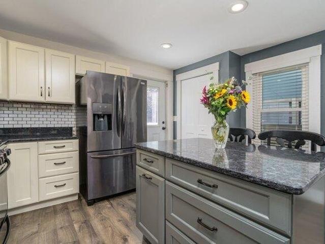 House for sale in Westminster Village-Academy Hill Historic District, Westminster