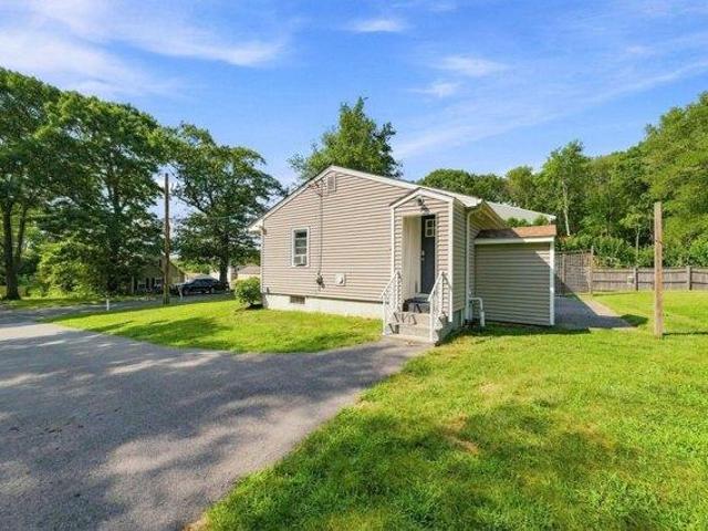 House for sale in Bristol, Massachusetts