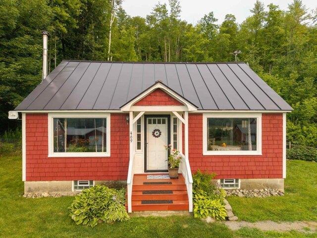 House for sale in New Hampshire