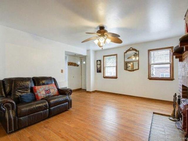 House for sale in Queens, Arverne