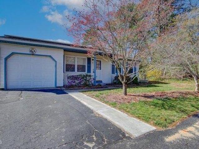 House for sale in Whiting, New Jersey
