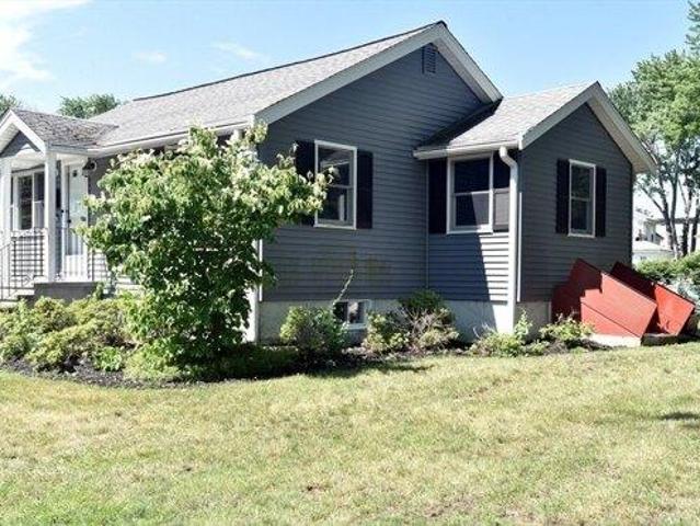 House for sale in Whitman, Massachusetts