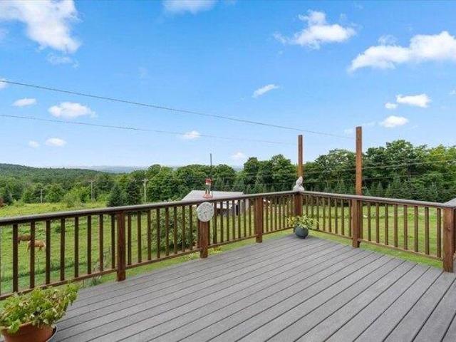 House for sale in Williamstown, Vermont