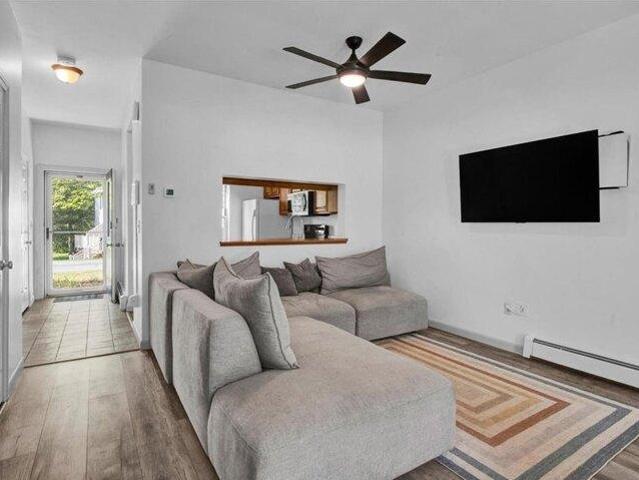 House for sale in Taft Corners, Williston