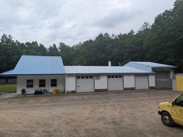 House for sale in Winchester, Cheshire County