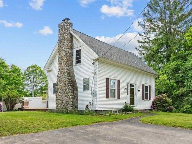 House for sale in New Hampshire