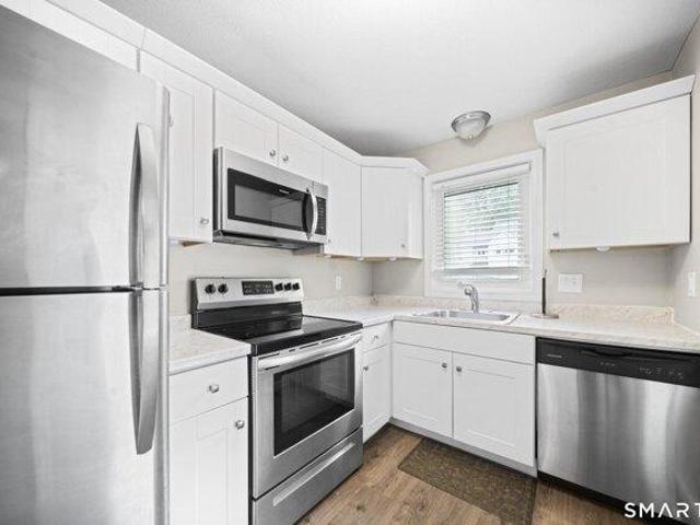 House for sale in Windsor Locks, Connecticut