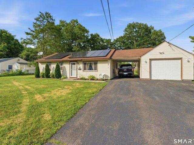 House for sale in Windsor Locks, Connecticut