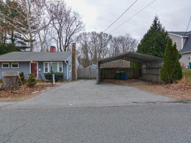 House for sale in Woburn, Massachusetts
