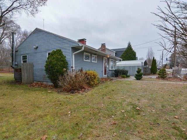 House for sale in Woburn, Massachusetts