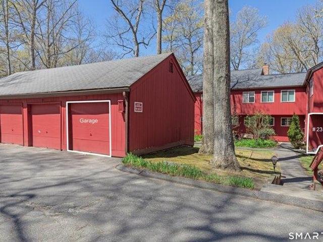 House for sale in Woodbury, Connecticut