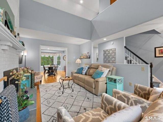 House for sale in Woodbury, Connecticut