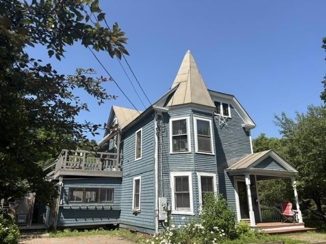 House for sale in Woodstock Village, South Woodstock