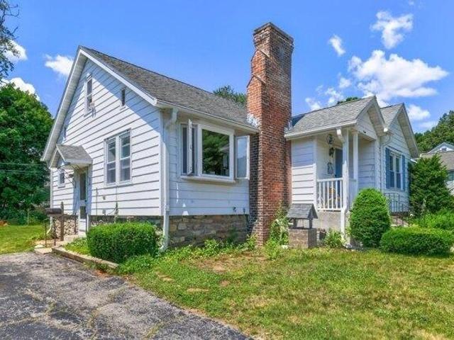 House for sale in Worcester, Massachusetts