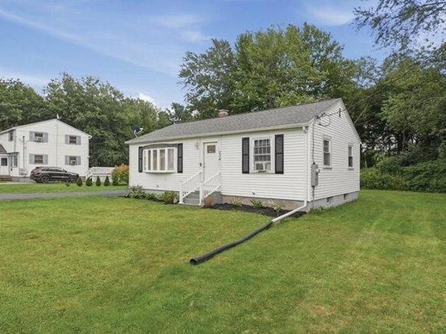 House for sale in Worcester, Massachusetts