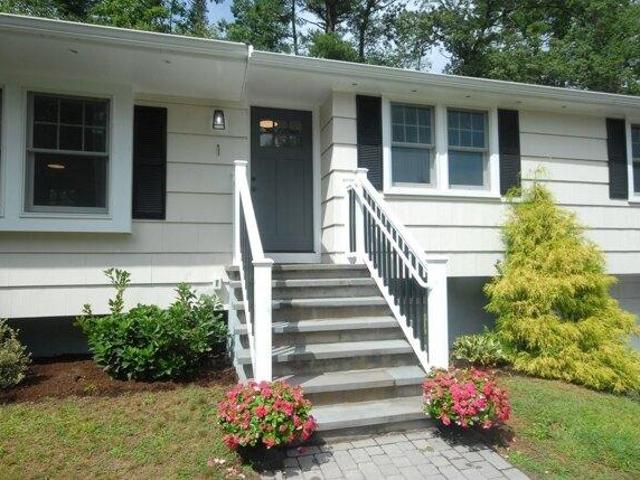 House for sale in West Acton, Acton