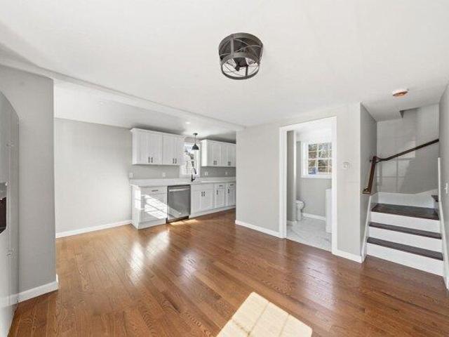 House for sale in Acushnet, Bristol County
