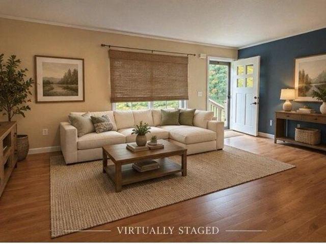 House for sale in Lynn, Acworth