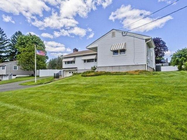 House for sale in Hampden, Massachusetts