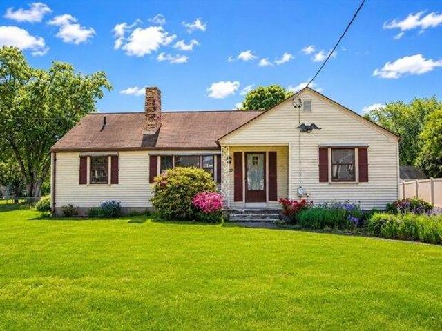 House for sale in Hampden, Massachusetts
